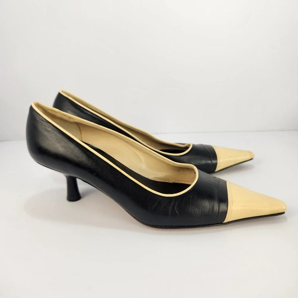 CHANEL Classic Black Beige Cap Toe Leather Pumps Heels Size 37 Made‎ in Italy